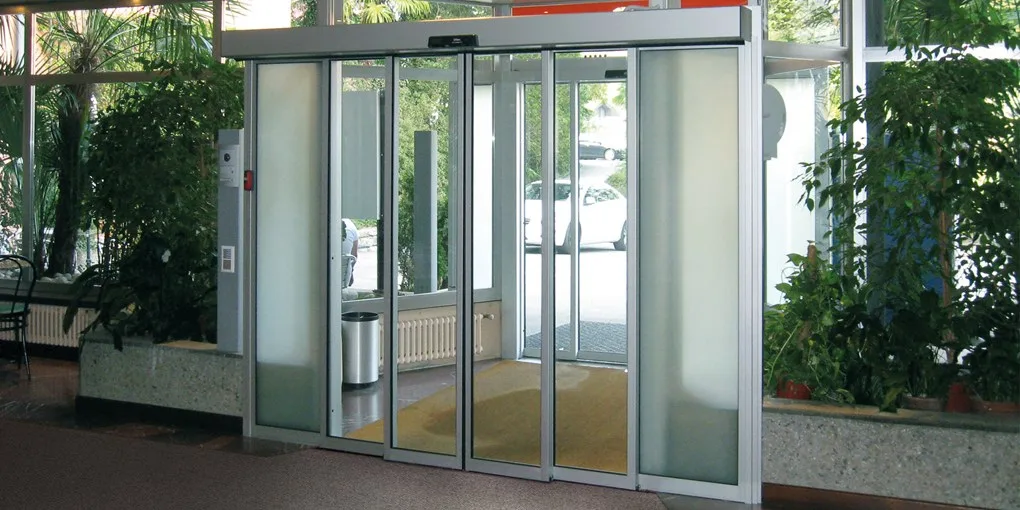 O que considerar ao escolher um operador de porta deslizante
