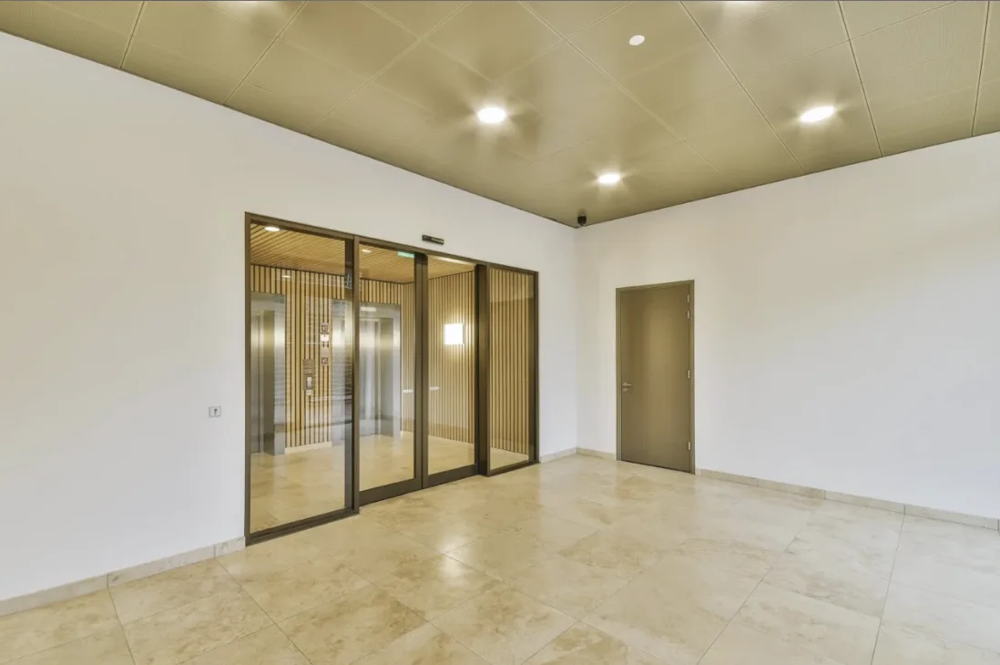 How Automatic Door Motors Precisely Control Opening and Closing?